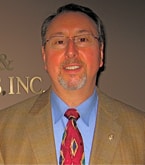 a photograph of Barry Fonarow